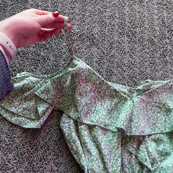 ADORABLE - SHEIN green floral romper - size L - Picture 5 of 8